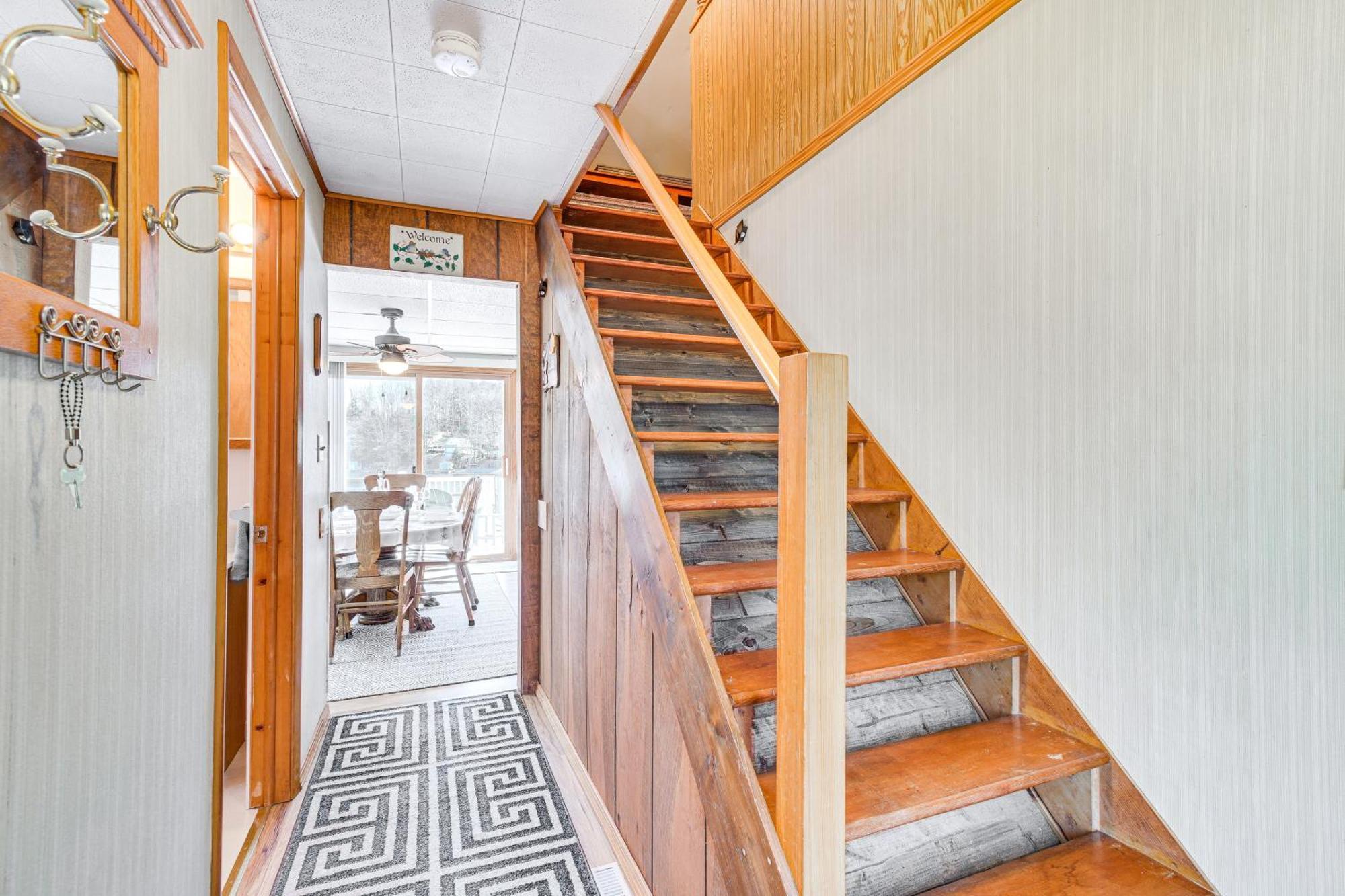 Waterfront Wolcott Vacation Rental With Deck And Views Екстер'єр фото